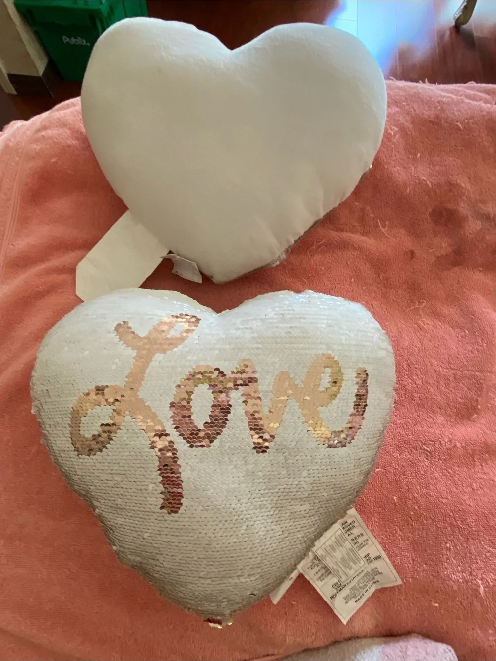 1-Heart Shaped Sequin Color Change Pillow-White & Rose Gold 'Love' in center